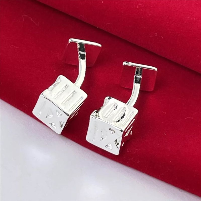 Gift cufflinks